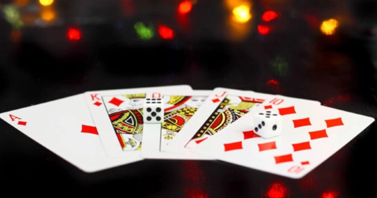 Luật chơi Poker 5 lá đơn giản mà bạn không thể bỏ qua