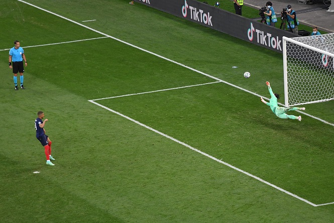 Đá Luân Lưu Là Gì? Bật Mí Luật Đá Luân Lưu Mới Nhất Của FIFA